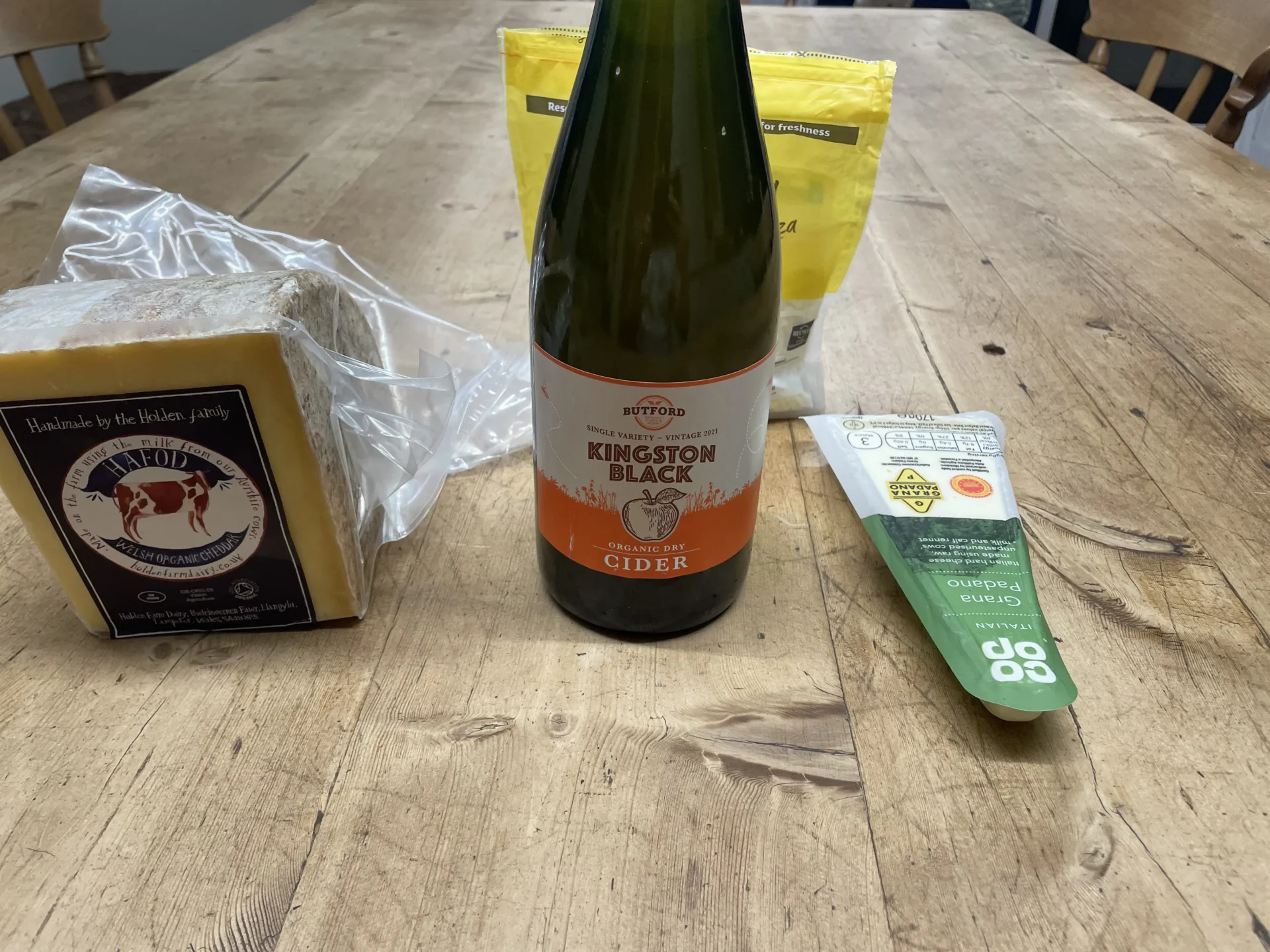 cider-and-cheese-pairing